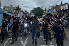 Los campesinos de El Patía, Balboa, Argelia, El Tambo y López de Micay ahora recorren las calles de El Bordo para expresar su descontento por el regreso de las fumigaciones.