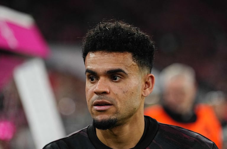 Luis Díaz fue suplente, por primera vez, en el juego de Bundesliga ante Leverkusen