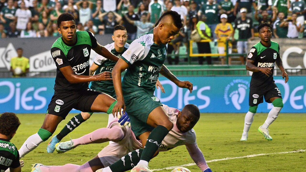 Afición: Futbol, Deportivo Cali 1 -Nacional 1 Agosto, Liga BetPlay. Agosto 6-23. Foto José L Guzmán. El País