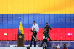 Abelardo De La Espriella, en el comienzo de la ceremonia que lo posesionó como el nuevo presidente de Colombia.