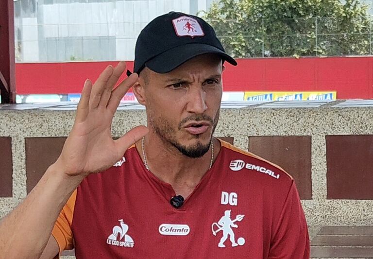 David González. DT America de Cali