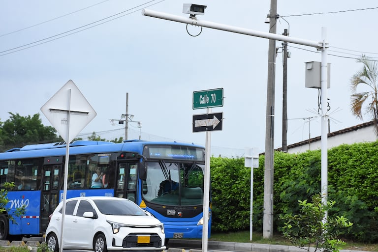 El País Denuncia Fotomulta Calle 70 con cra 1A San Luis.