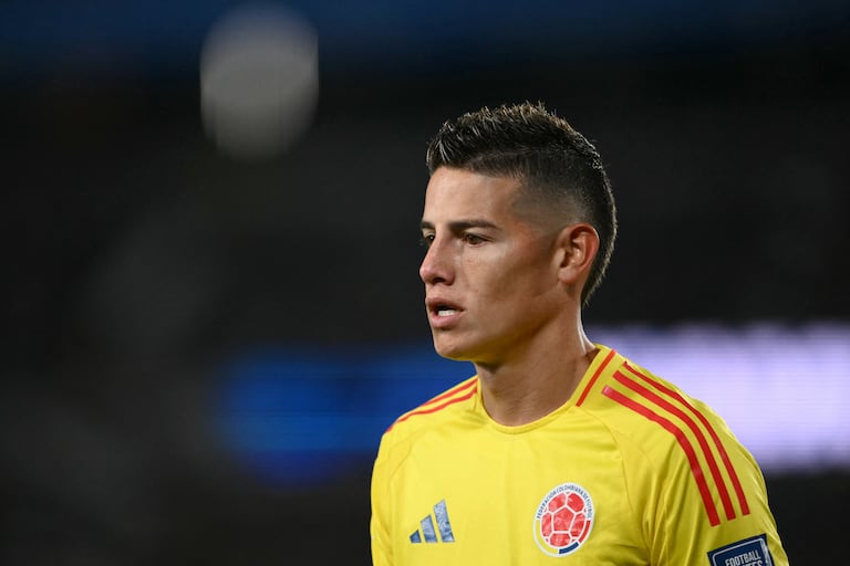 Colombia's midfielder #10 James Rodriguez looks on during the 2026 FIFA World Cup South American qualifiers football match between Argentina and Colombia at the Mas Monumental stadium in Buenos Aires, on June 10, 2025. (Photo by Luis ROBAYO / AFP)