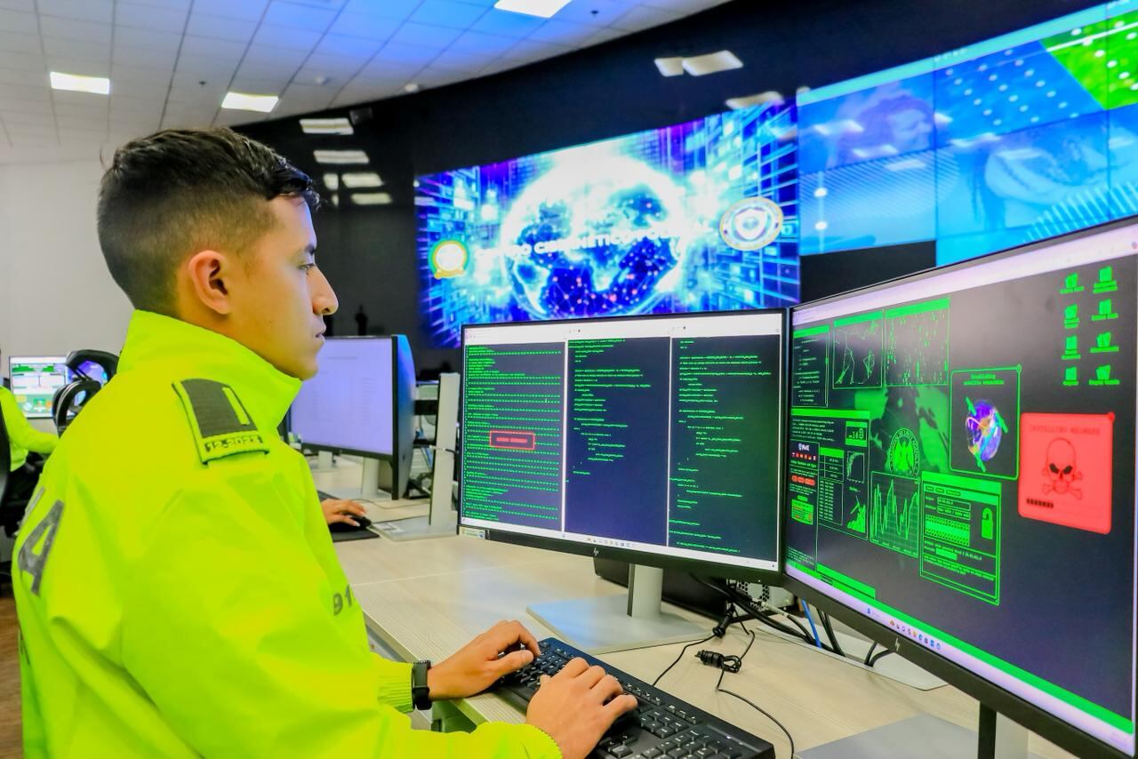 La Policía Nacional estará monitoreando cualquier irregularidad para evitar estafas en el 'Black Friday'.