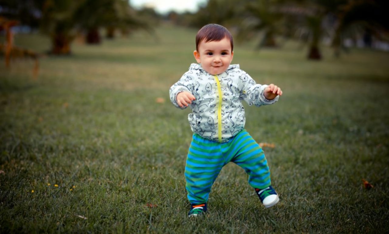 Bebé caminando
