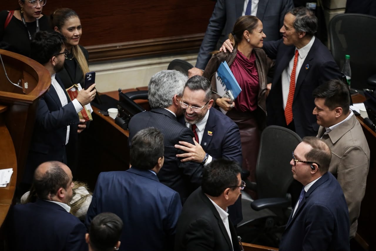 Se realiza en el Senado de la República la votación de la moción de censura contra el ministro de Vivienda, Jaime Andrés Beltrán Martínez