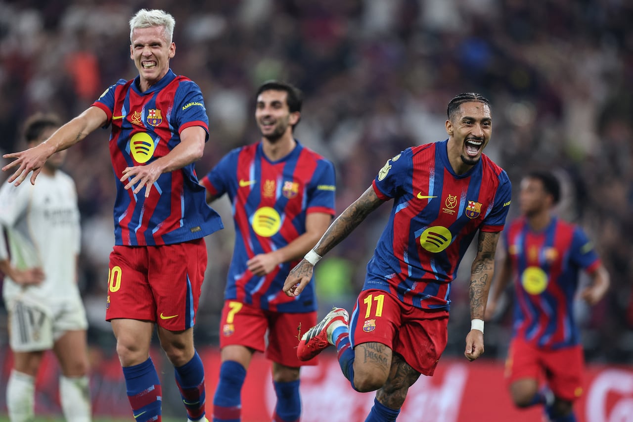 Raphinha fue uno de los anotadores en la final de Supercopa de España entre Barcelona y Real Madrid