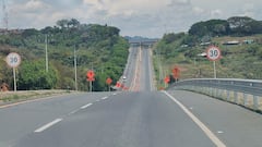 Cauca: Panorama desolador en la vía Panamericana Jamundí-Popayán luego del atentado terrorista en Cajibio que dejó hasta el momento 14 muertos. José L Guzmán