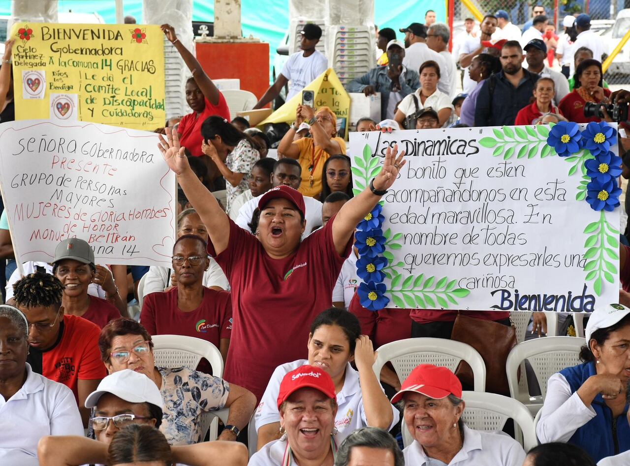 La entrega se realizó en el barrio Los Naranjos II de la comuna 14.