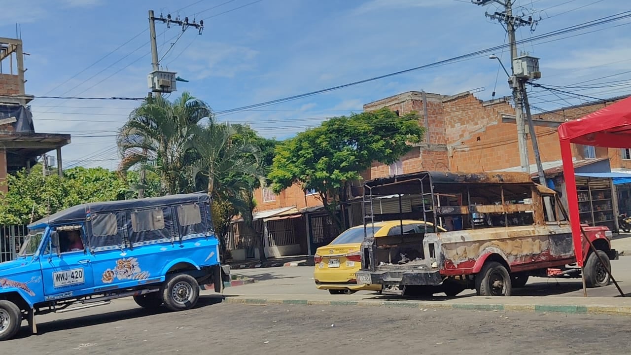 Vecinos de Llano Verde solicitan acciones que permitan recuperar el uso compartido de los parqueaderos comunitarios y espacios públicos del sector.