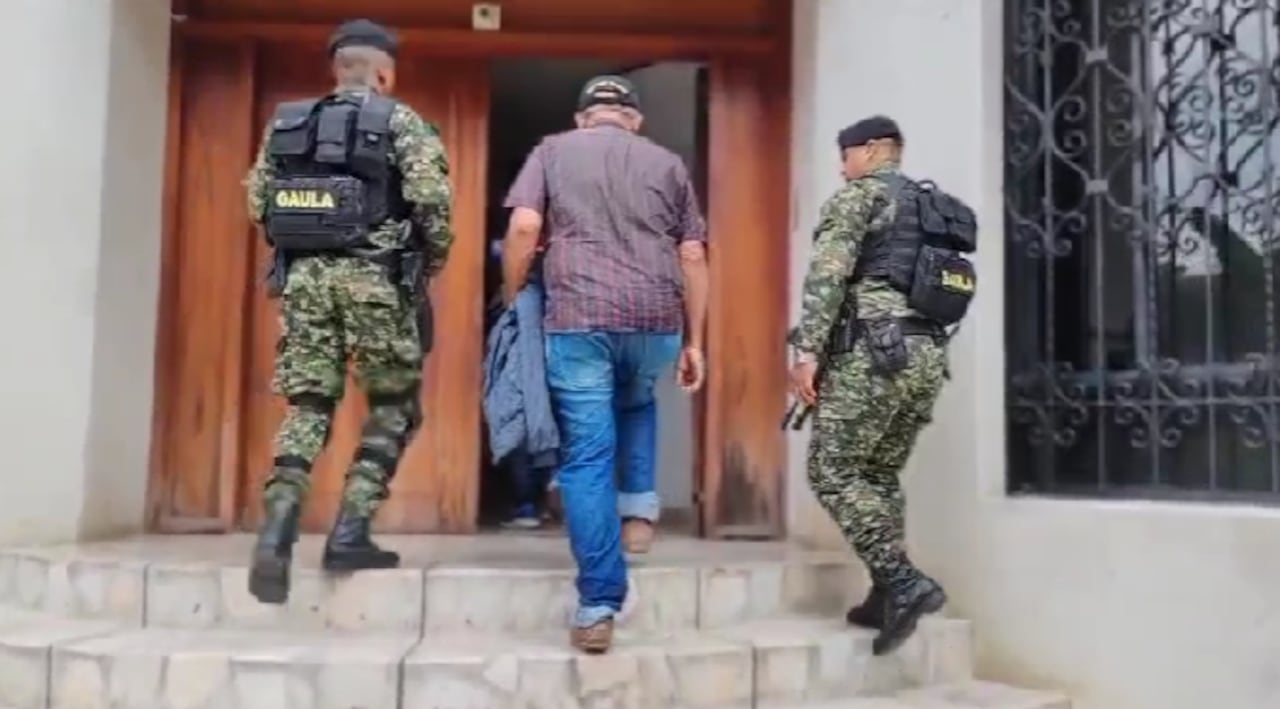 Los rescatados fueron trasladados a las instalaciones del Gaula Militar para restablecer sus derechos.