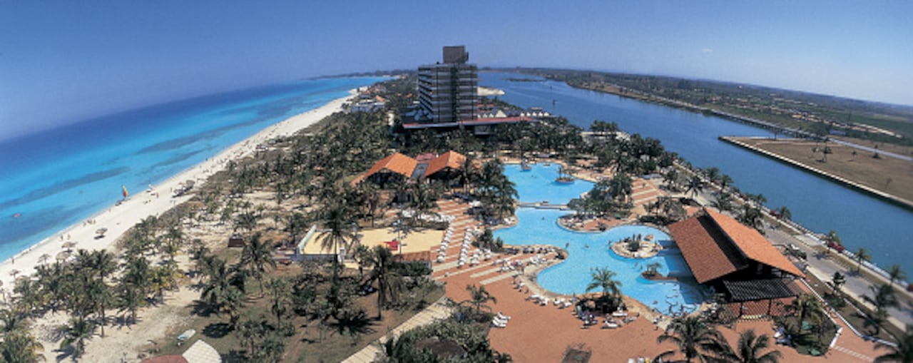 Las autoridades especificaron que serán vuelos directos que cubrirán primero la ruta entre Moscú y Varadero. (Photo by: Universal Archive/Universal Images Group via Getty Images)