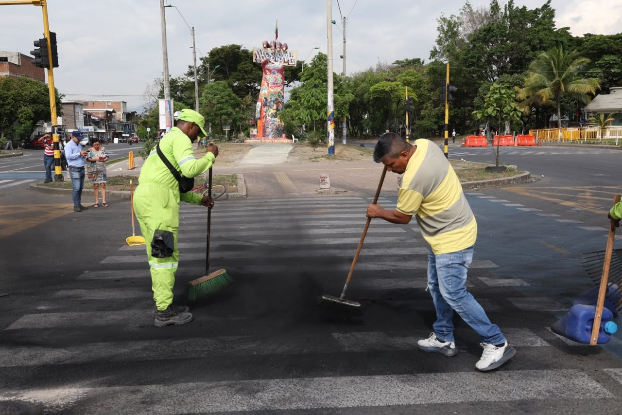 Las labores se centraron en las zonas afectadas de la Autopista Suroriental.