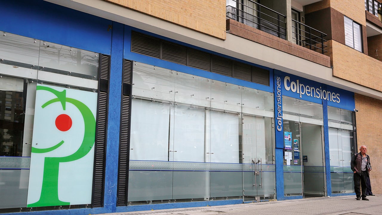 El Consejo Gremial rechazó usar la emergencia para cambios estructurales. Asofondos, por su parte, dice que más de 118.000 afiliados aprovecharon la ventana de traslado.