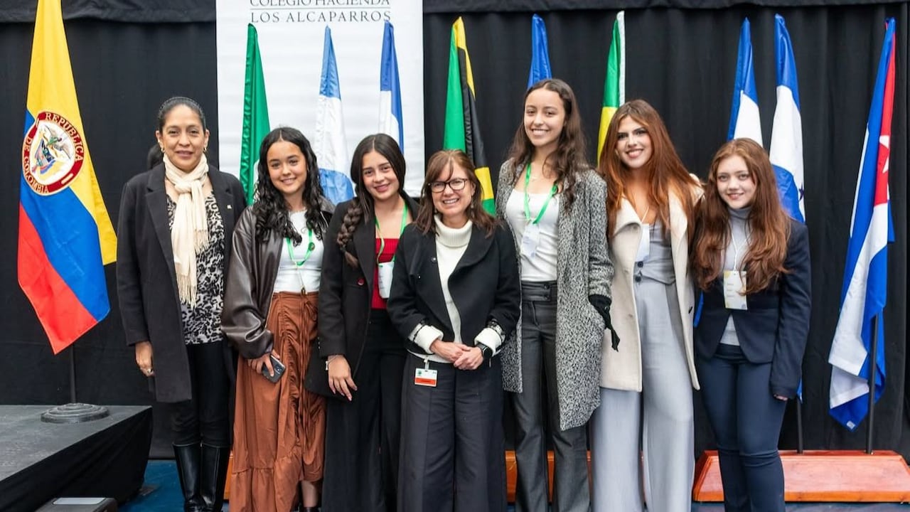 Del 5 al 8 de noviembre, el Colegio Hacienda Los Alcaparros fue el escenario de la XIII edición de GRULAC Jr.,