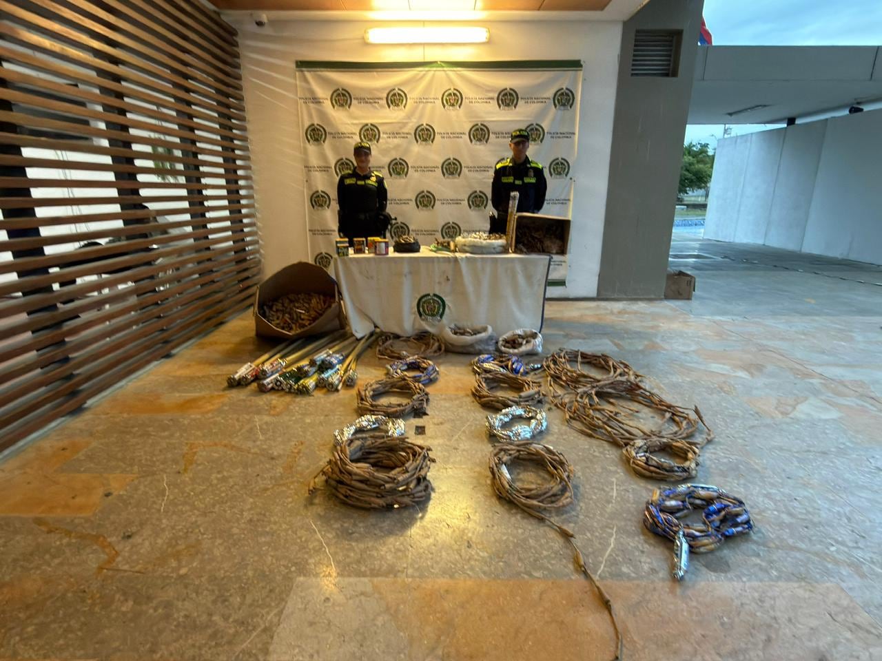 En lo que va de diciembre, las autoridades han retirado de circulación más de 86.000 gramos de pólvora en la región.