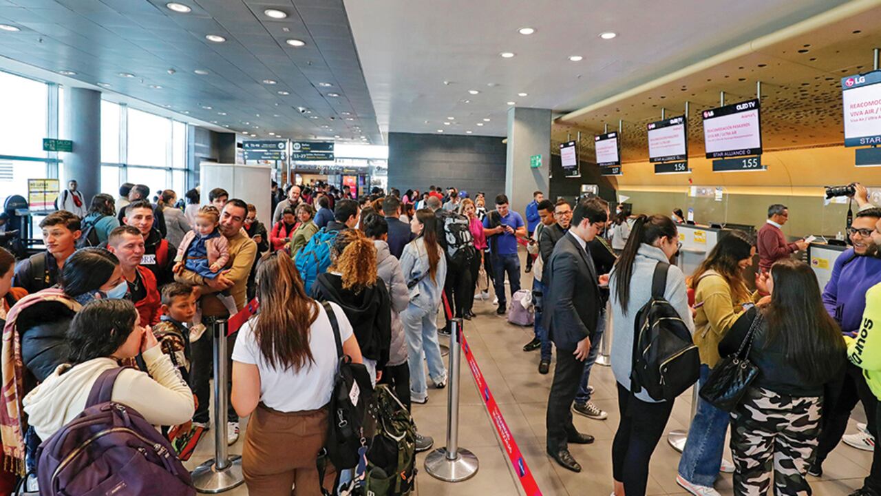 El transporte de pasajeros en avión se redujo 3,75 por ciento en el tercer trimestre, según el informe del PIB.
