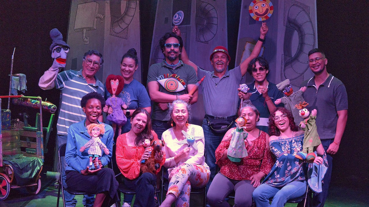 Miembros de la Casa de Los Títeres en el Festival Internacional de Títeres 2026.