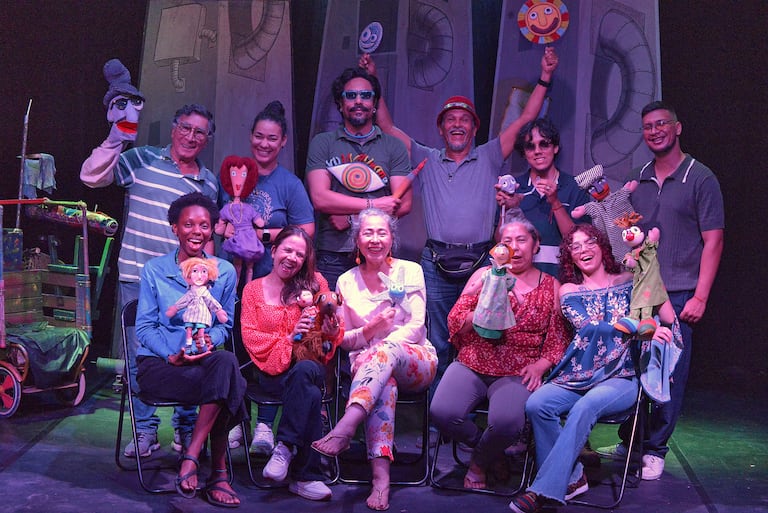 Miembros de la Casa de Los Títeres en el Festival Internacional de Títeres 2026.