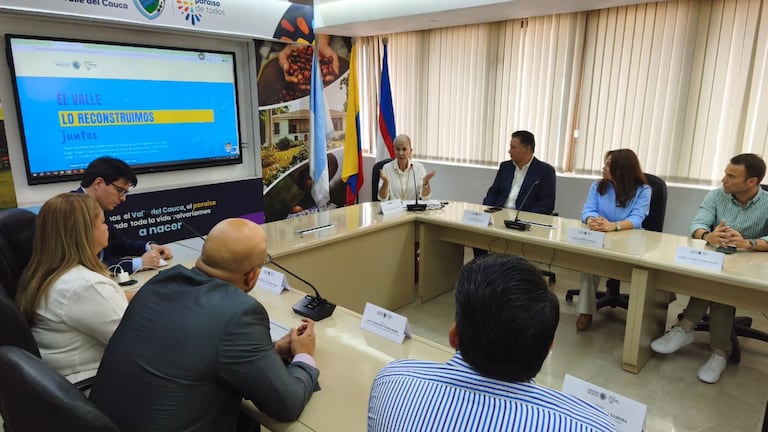 Lanzamiento de plataforma digital para consulta de avances sobre reconstrucción del Valle del Cauca tras el terremoto.