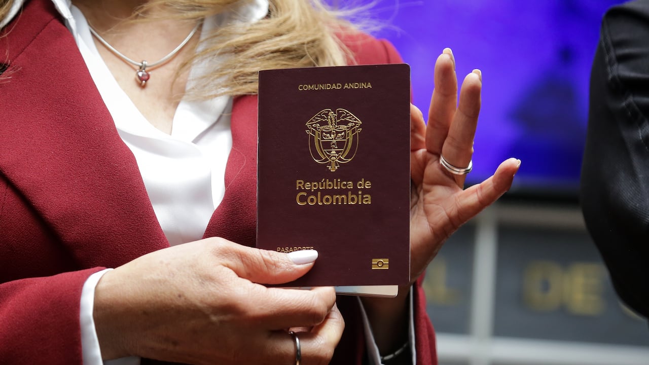 Nuevo pasaporte colombiano