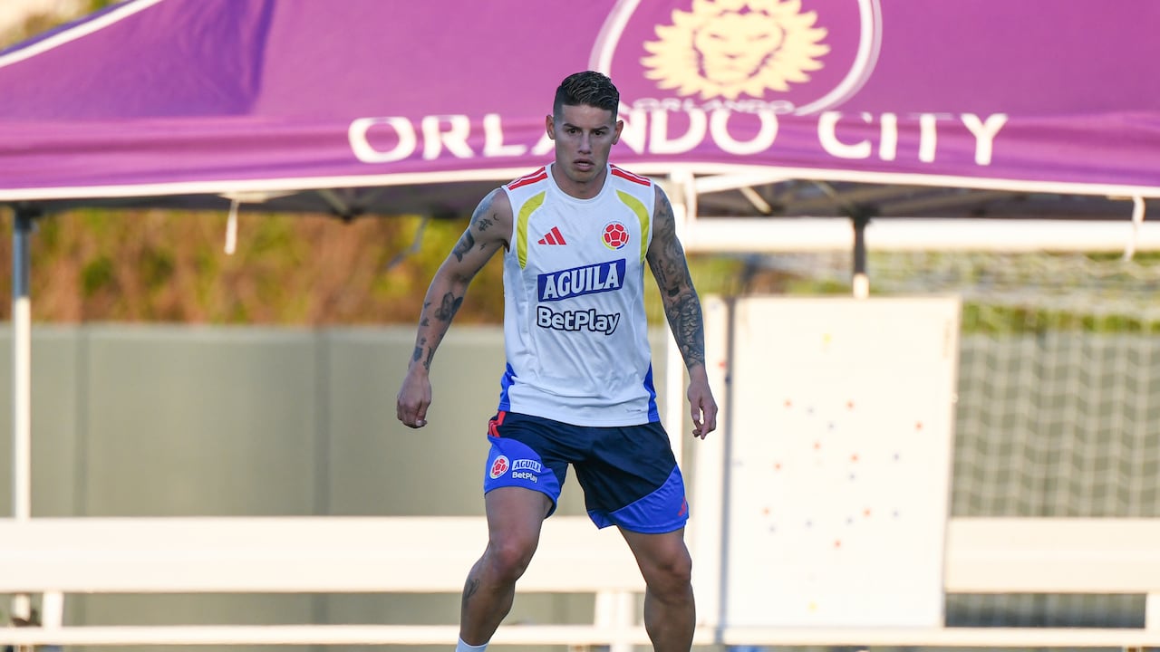 James Rodríguez durante un entrenamiento de la Selección Colombia en Orlando.