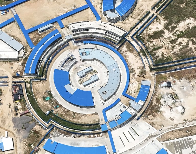 La megacárcel de Sabanas de San Ángel, que se encuentra en un 86 % de su construcción.
