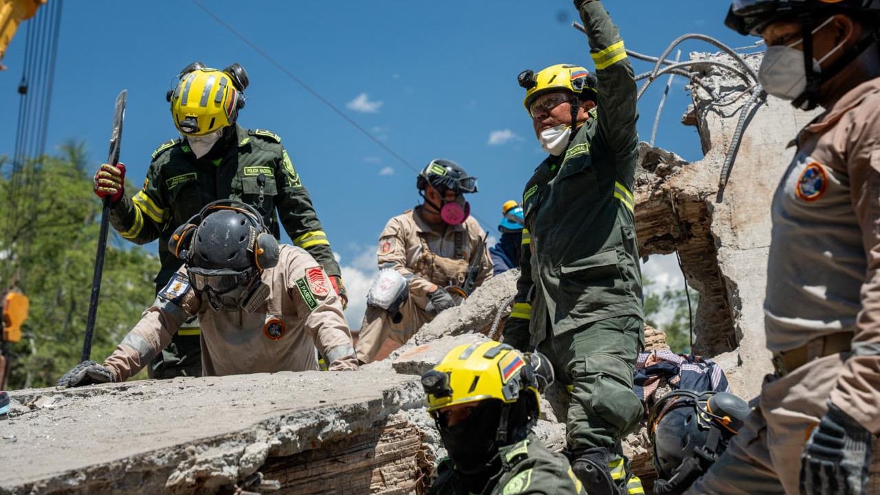 RESCATES - TERREMOTO- SISMO