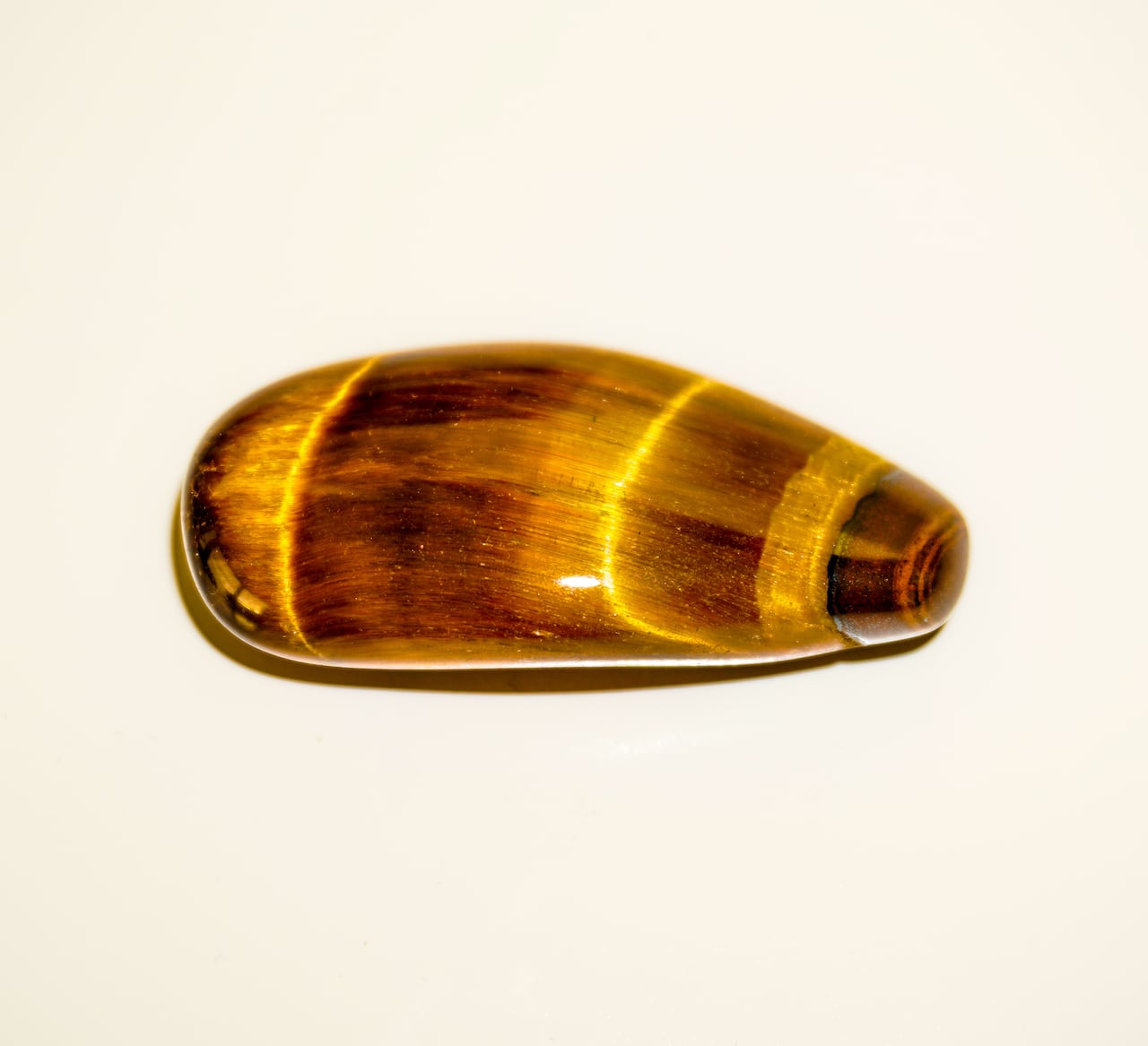 Consultar a un gemólogo es una gran opción para confirmar la autenticidad de la piedra.