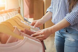 El gasto número uno de los caleños en ropa se hace en jeans y la segunda categoría son vestidos y blusas, según Inexmoda.