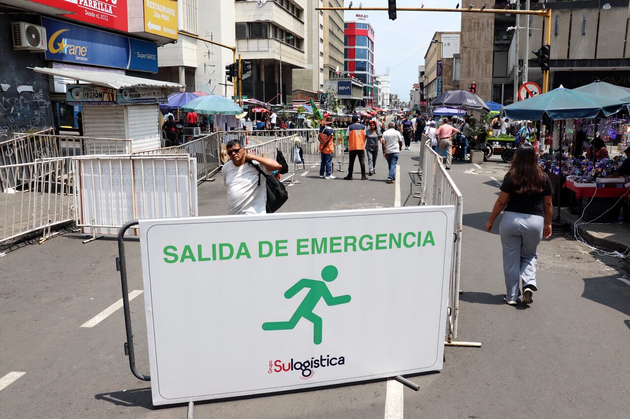 Plaza de Cayzedo y Centro de Cali peatonal. Plan piloto para dejarlo peatonal después de la COP16.