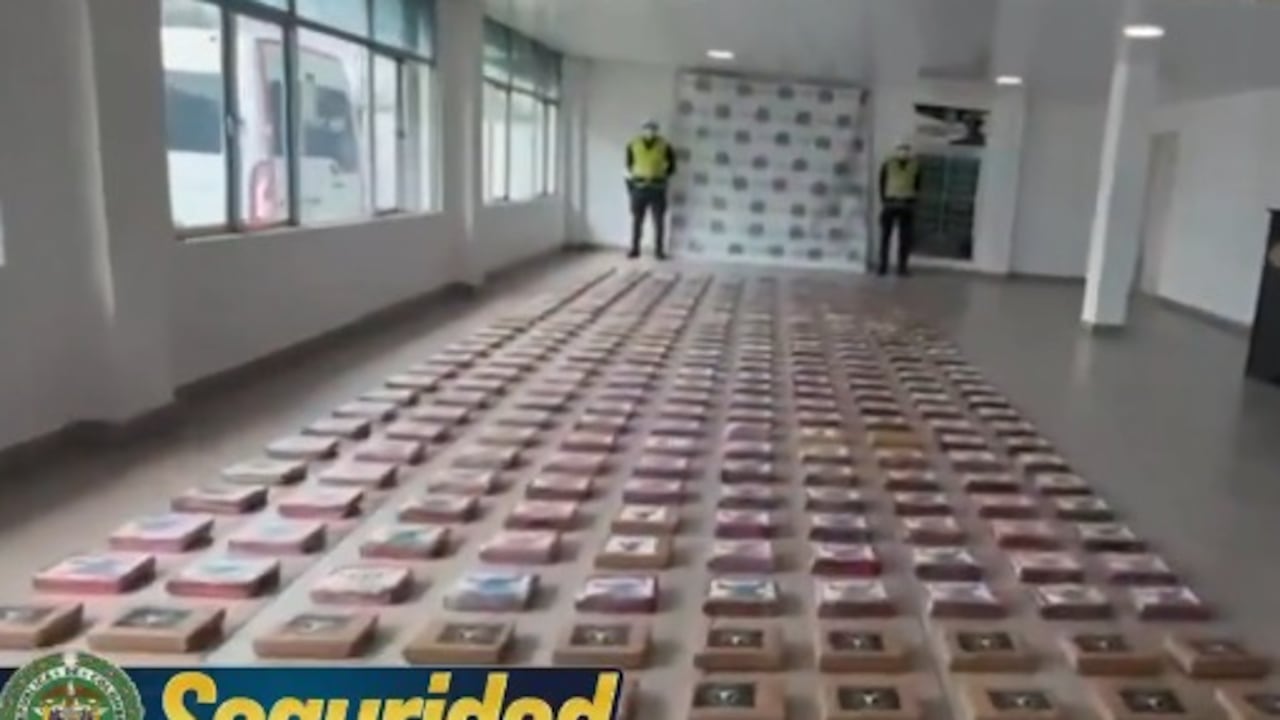 Red criminal transnacional pierde millonario cargamento de droga tras operación policial