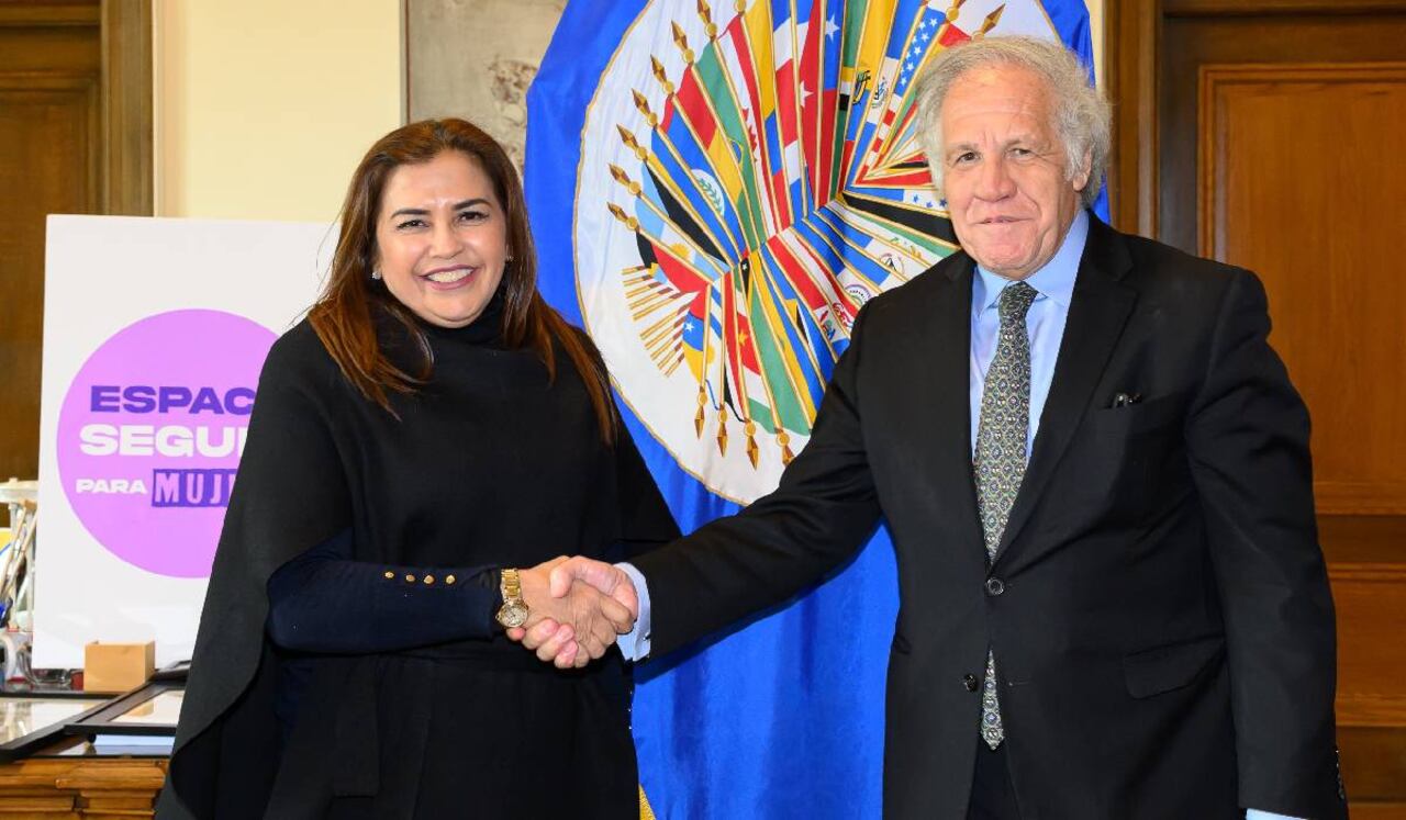 La gobernadora del Meta se reúne con el secretario Almagro en Washington