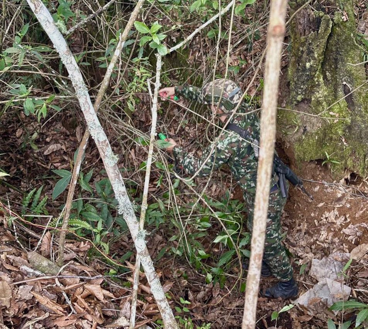 Los dispositivos explosivos habrían sido instalados por integrantes de la estructura Dagoberto Ramos Ortiz para afectar a las comunidades y a la fuerza pública en esta región del departamento
