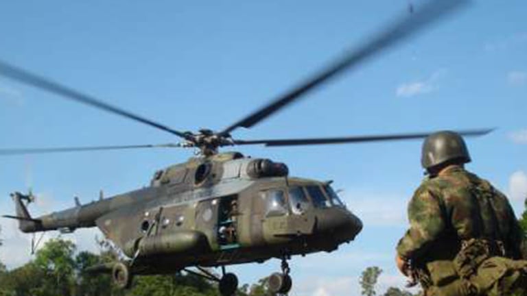 HELICÓPTERO MI-17.