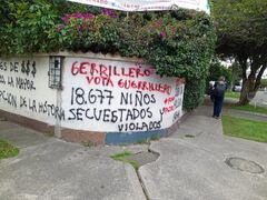 Sede del Pacto Histórico vandalizada en Bogotá.