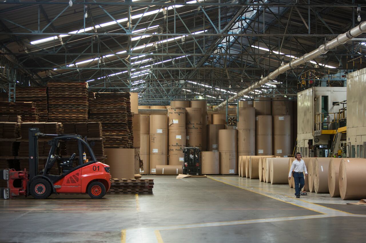 Carvajal S.A está buscando trabajadores. Revise estas y otras ofertas a través del portal de empleos de Semana, ingresando en: https://www.semana.com/empleos/