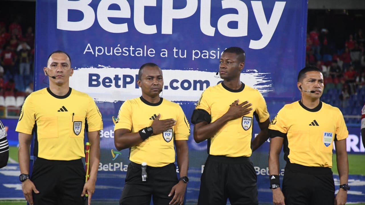 Imagen del partido de la segunda fecha del Grupo A de los cuadrangulares semifinales Liga Colombiana 2025, entre América de Cali y Junior de Barranquilla.