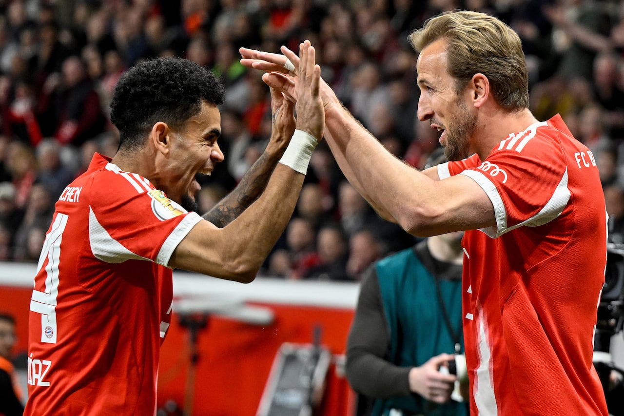 Luis Díaz harry Kane