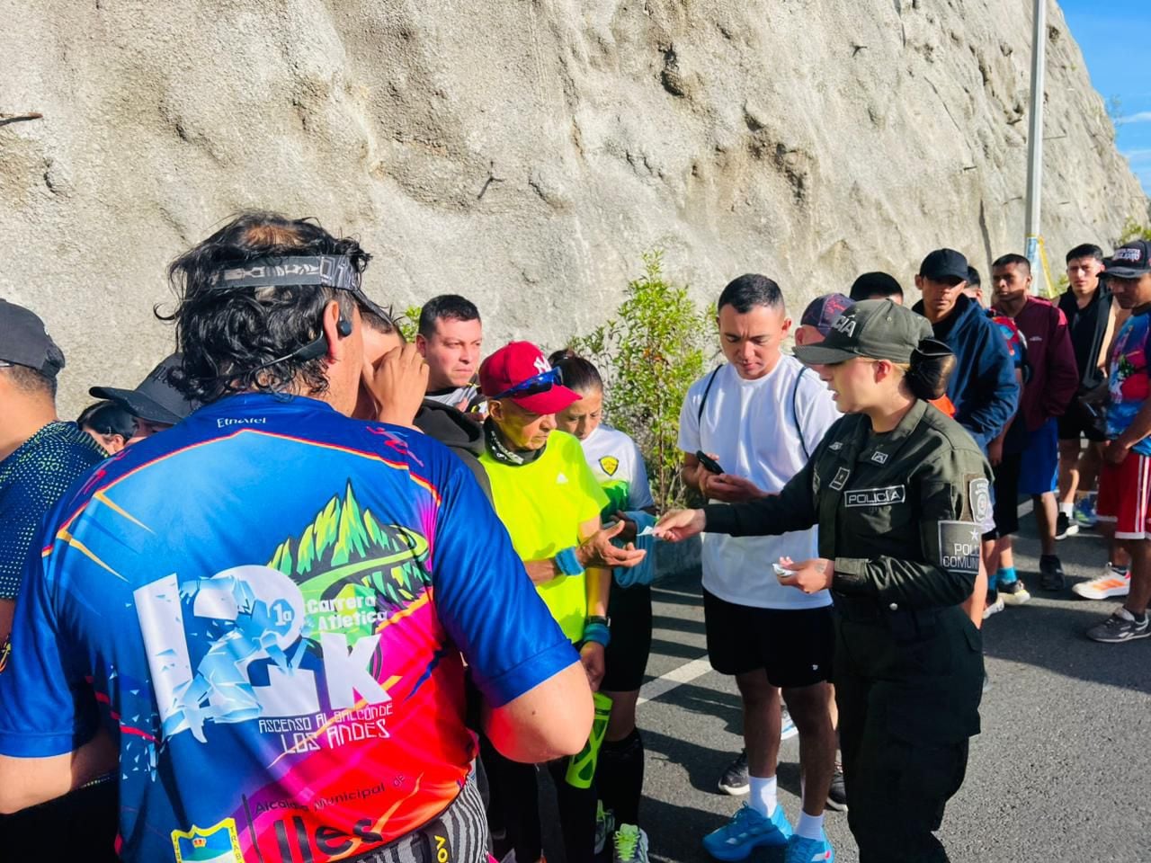 El coronel Jhon Jairo Urrea destacó la importancia del trabajo conjunto para mejorar la seguridad ciudadana.