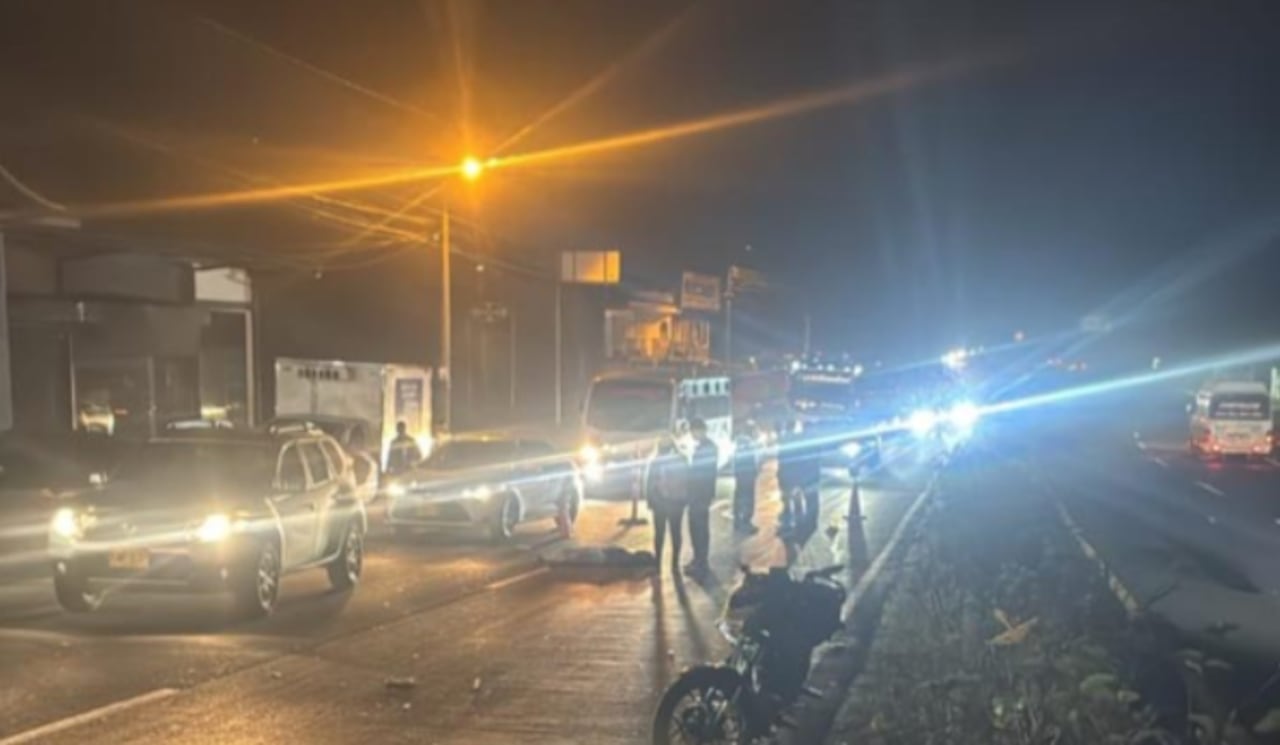 Imagen del accidente en vía entre Circasia y Armenia, en la noche de 21 de febrero de 2026.