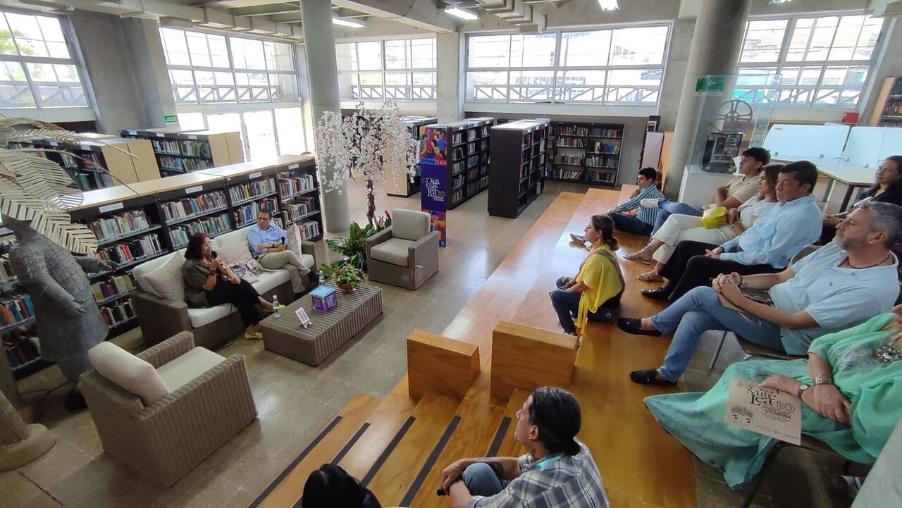 Festival Oiga, Mire, Lea. Biblioteca departamental del Valle.