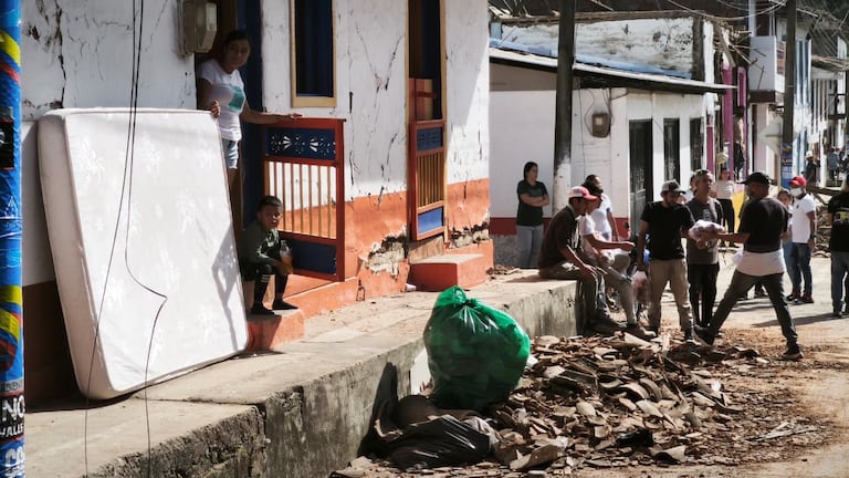 Terremoto en el Valle del Cauca afectaciones en el municipio del Cairo norte del Valle