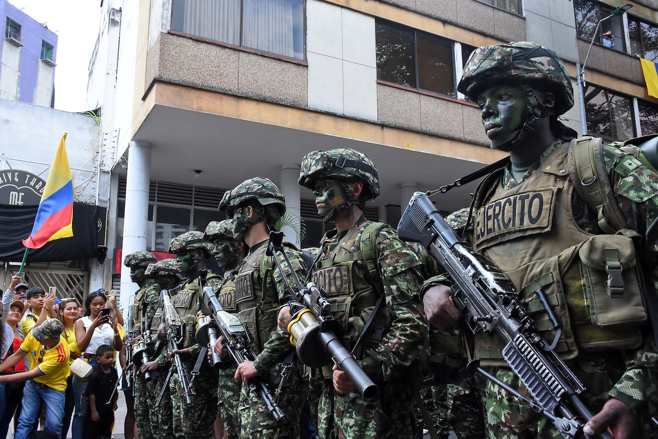 Desfile Militar y de Policía del 20 Julio