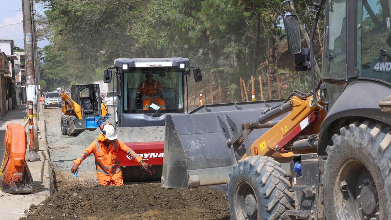 La rehabilitación contempla la reconstrucción completa de la estructura vial en el sector.