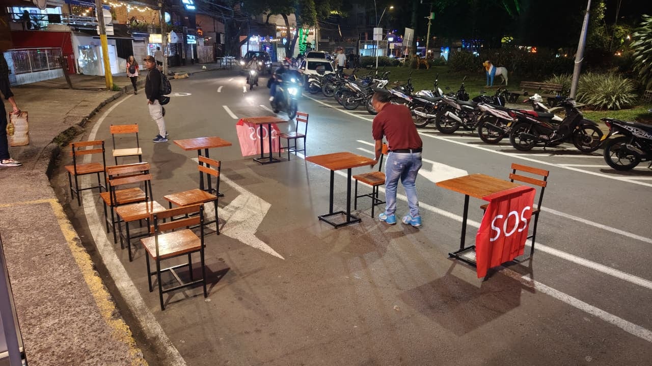 El gremio nocturno espera que las autoridades aclaren qué documentos son válidos.