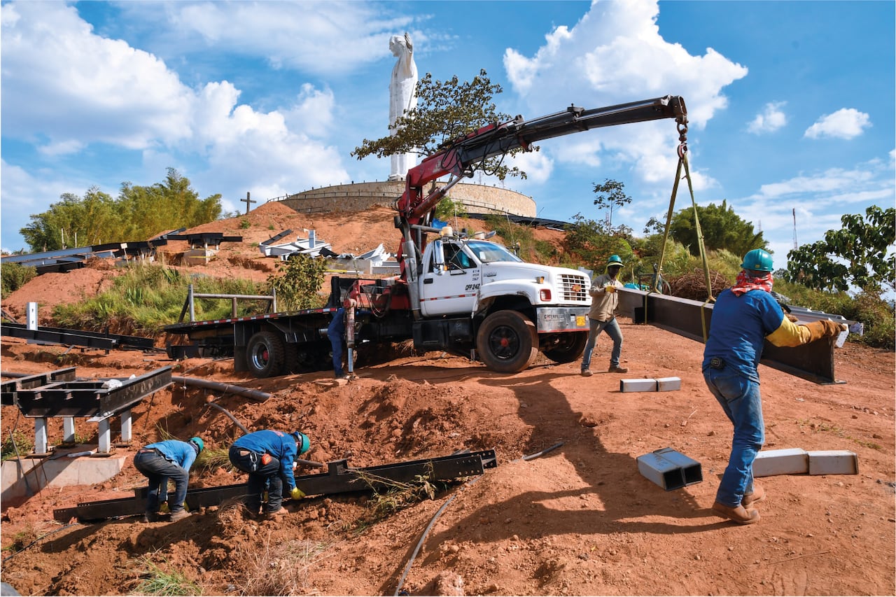 La obra ha generado cerca de 450 empleos entre directos e indirectos.