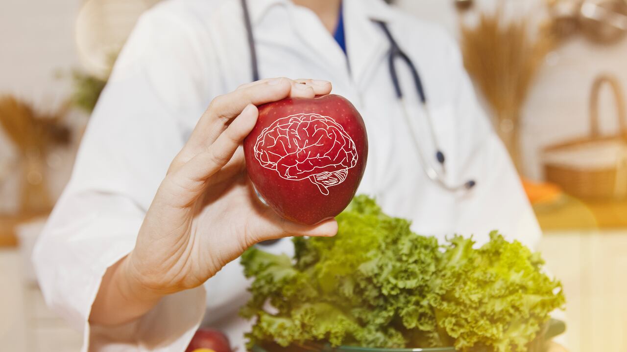 Según especialistas, los carbohidratos son un carburante para el cerebro y son indispensables para que las neuronas obtengan una buena dosis de energía.