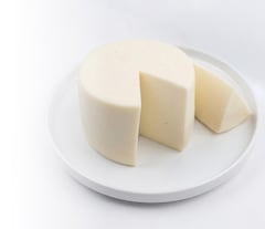 Invima alerta por venta de quesos frescos con registros sanitarios vencidos