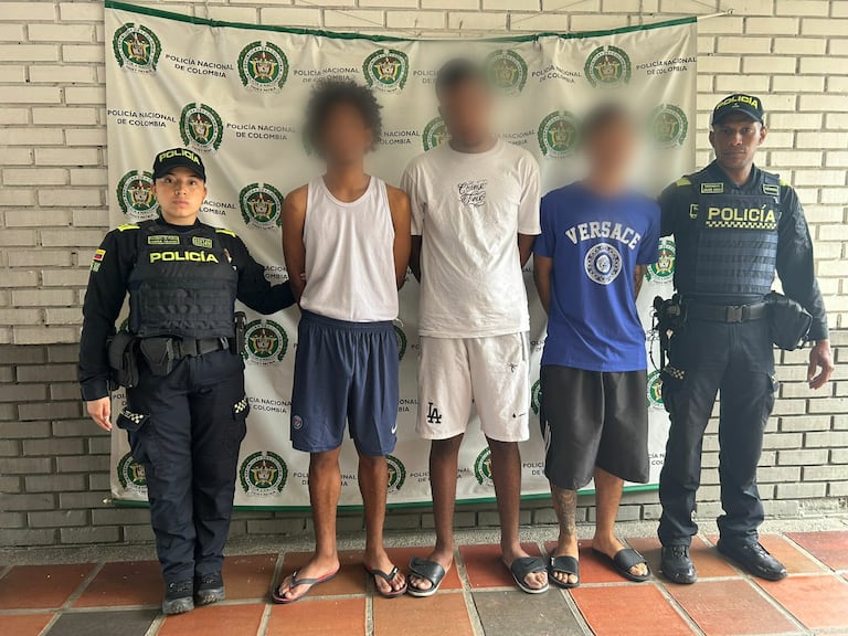 Policía capturó a tres hombres tras robo en un establecimiento comercial de Cali